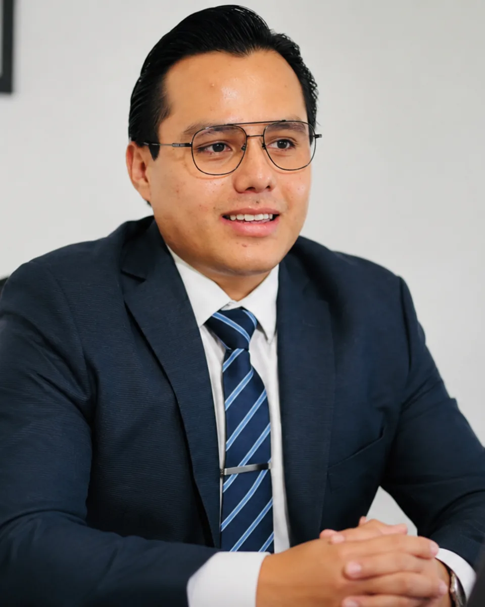 Leonardo M. Zepeda Sepúlveda, Abogado Titular de Firma Legal Zepeda Sepúlveda